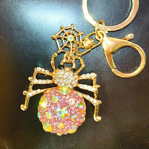 Pink Rhinestone Spider Keychain - Picture 4 of 4